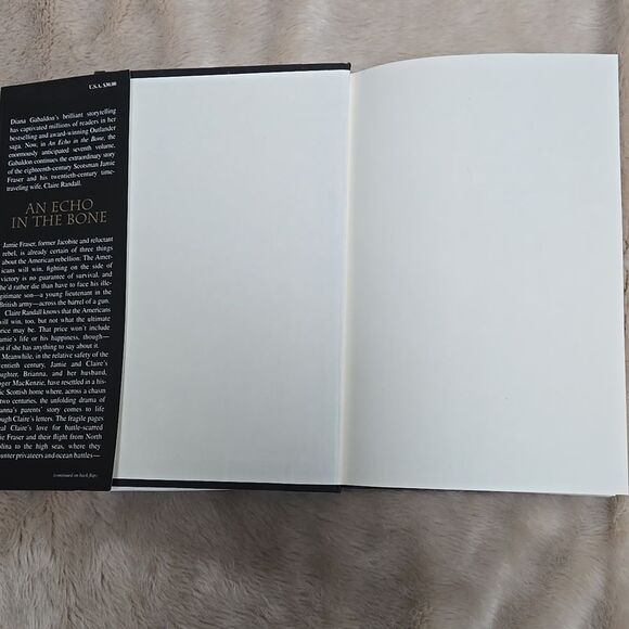 Diana Gabaldon 'An Echo in the Bone' Hardcover Book - Picture 2 of 4